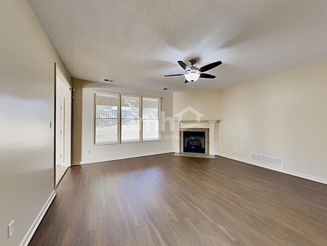 Building Photo - 7450 Shadow Run Lane