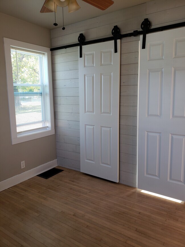 Bedroom closets - 111 E Jackson St