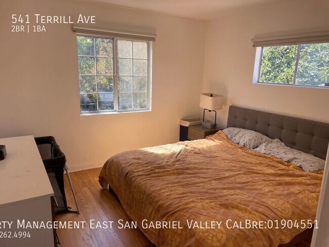 Building Photo - 541 Terrill Ave