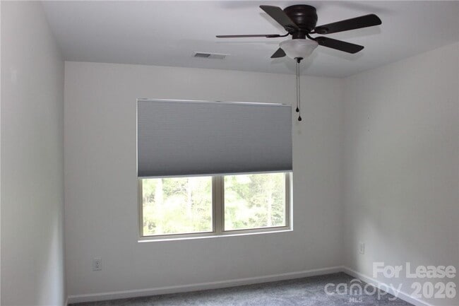 Building Photo - 6017 Sweetbay Ln