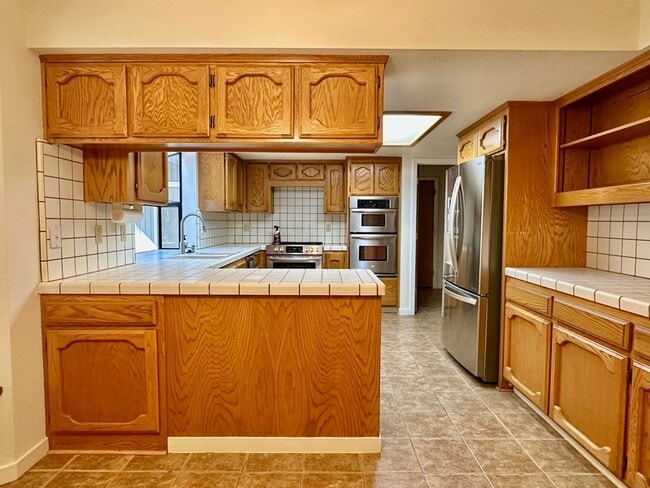 Building Photo - 15593 Carrie Dr