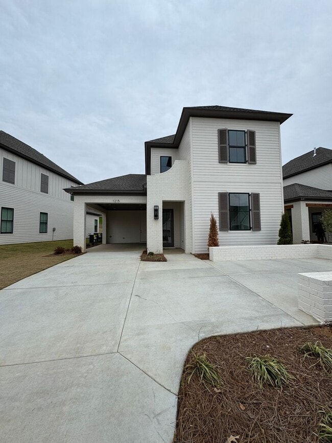 Building Photo - Belmont 1217