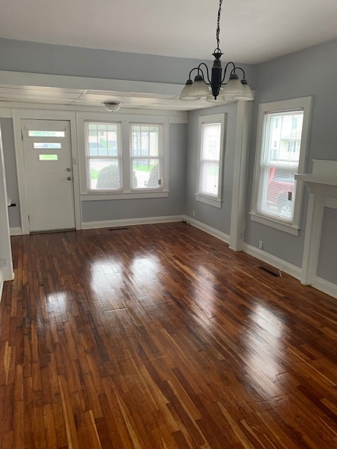 Building Photo - 6460 Farmdale Rd