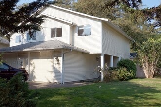 Building Photo - 7911 210th Pl NE