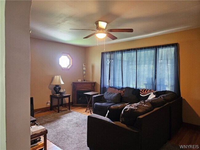 Building Photo - 127 Langner Rd