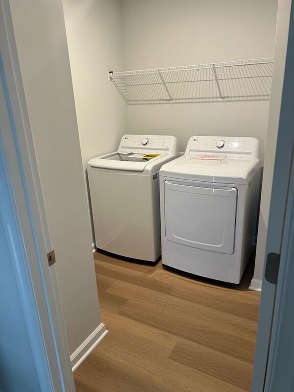 Building Photo - 308 Wilson Crk Dr