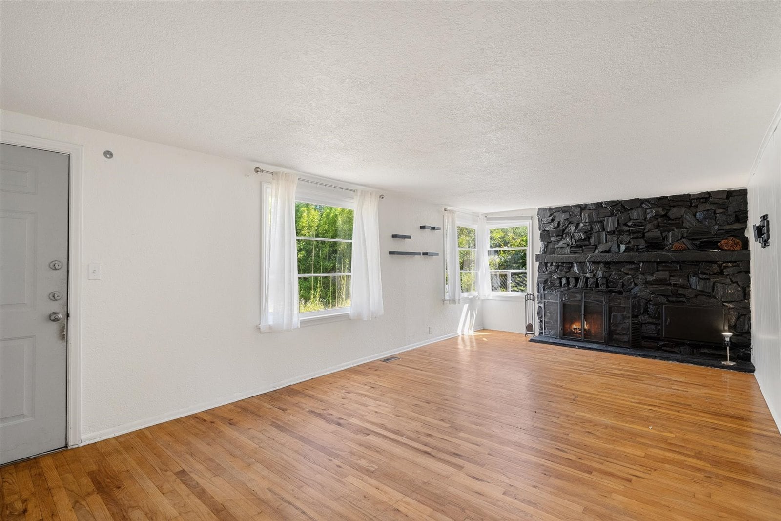 Building Photo - 2232 148th St SW