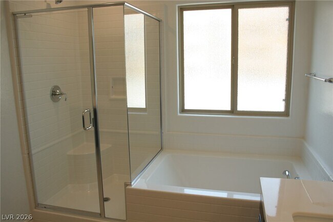 Building Photo - 917 Bluebell Brook St