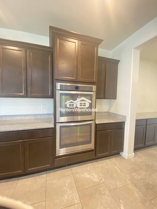 Building Photo - 22868 E Desert Hills Dr