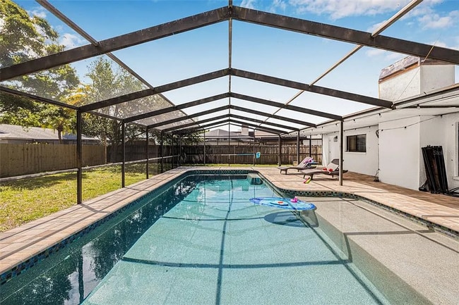 Building Photo - Charming 3-Bedroom Home with Large Fenced ...