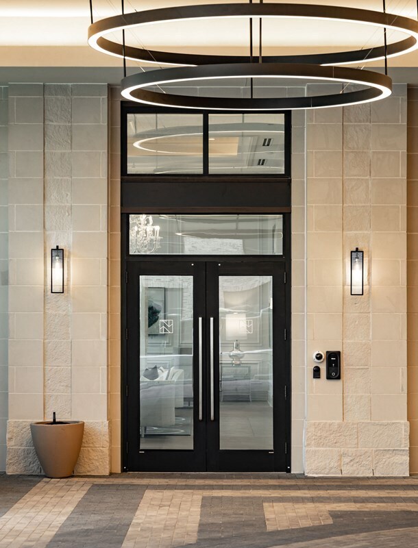 Building Photo - Modern 3-Bedroom Apartment with Smart Home...