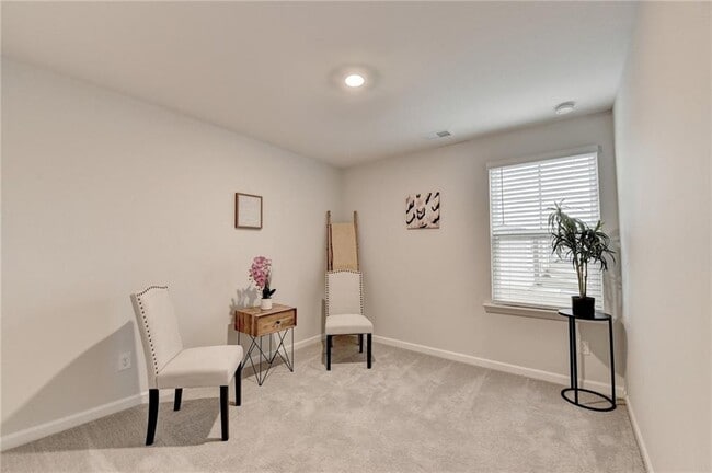 Building Photo - 111 Horned Owl Ave