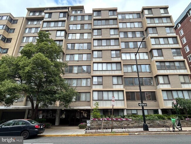 Primary Photo - 522 21st St NW