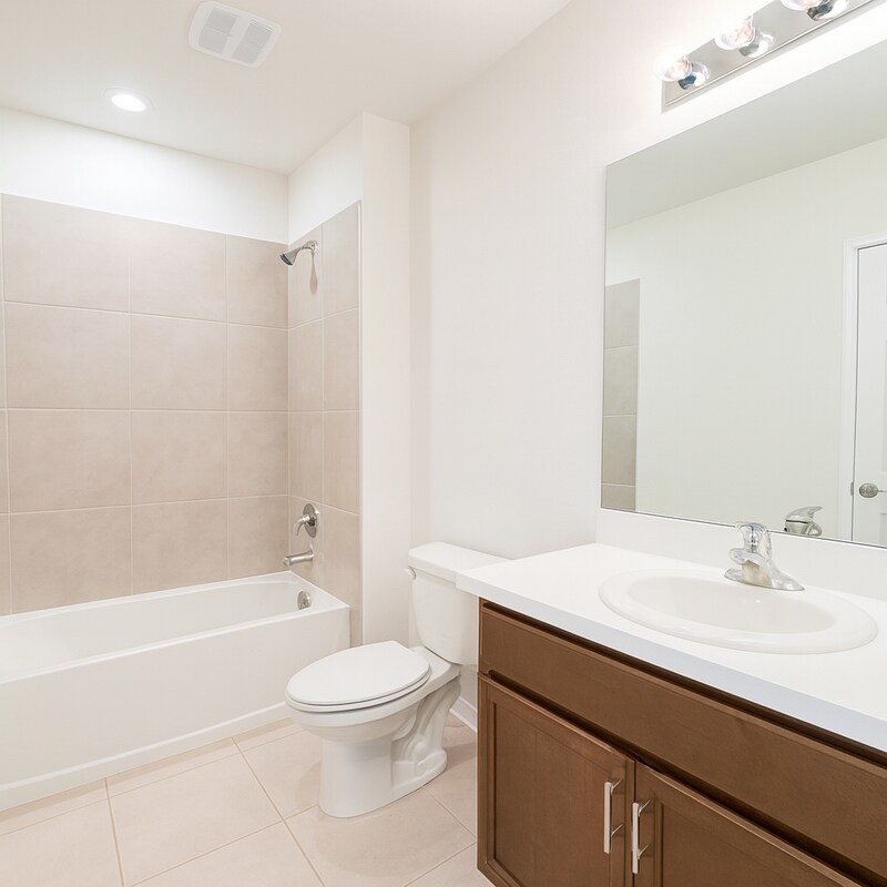 Building Photo - 211 NE 20th St