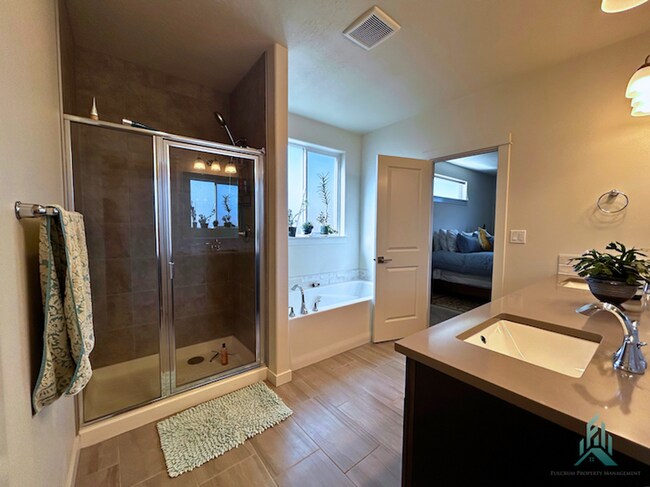 Building Photo - Premium 4-Bedroom, 3-Bathroom Home for Rent