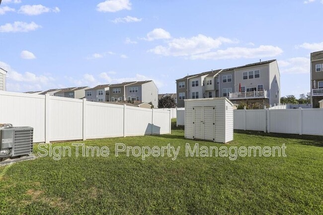 Building Photo - 18234 Hurricane Ct