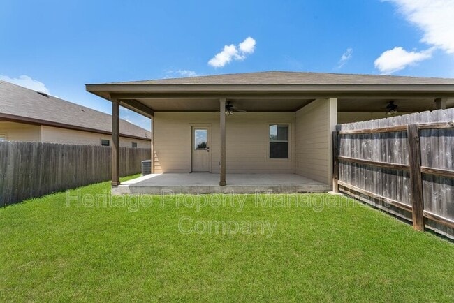 Building Photo - 2541 Pahmeyer Rd