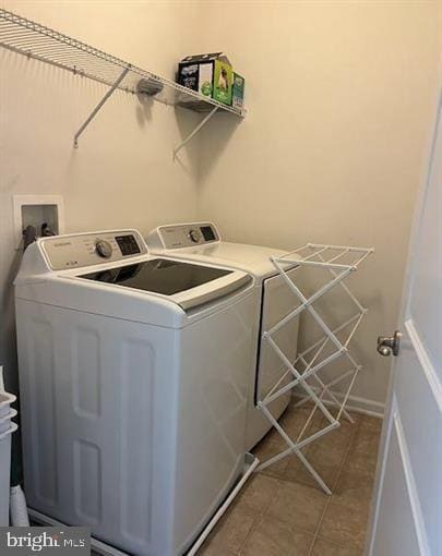 Building Photo - 5365 S Center Dr