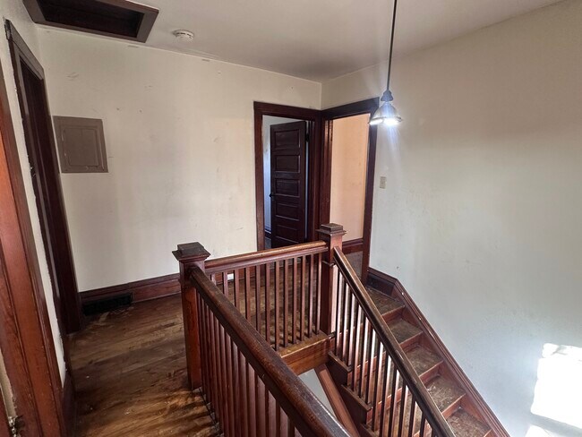 Building Photo - 1317 Cleveland Ave