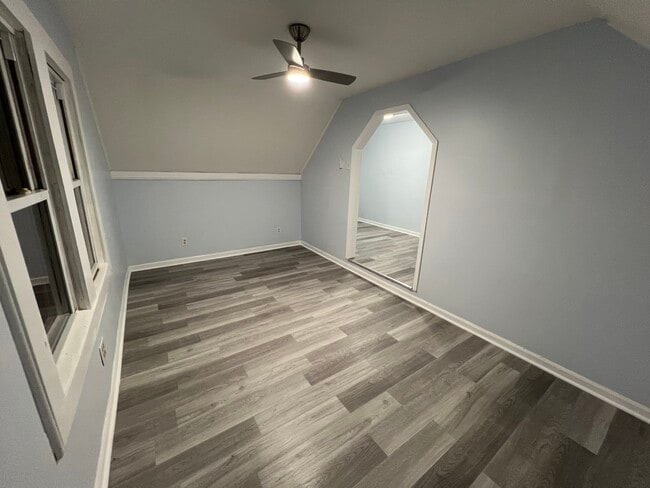 Building Photo - 3002 Green St