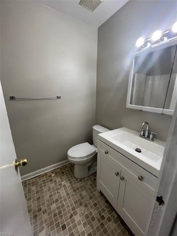Building Photo - 4005 Rainbow Dr