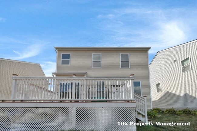 Building Photo - 358 Josaphat Way