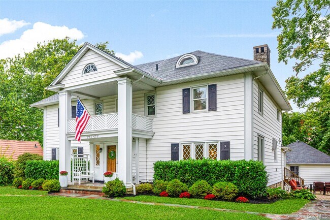 Building Photo - 20 Elk Ave