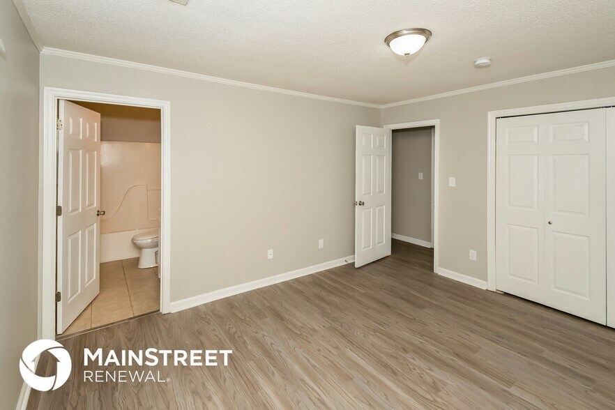 Building Photo - 201 Allen St