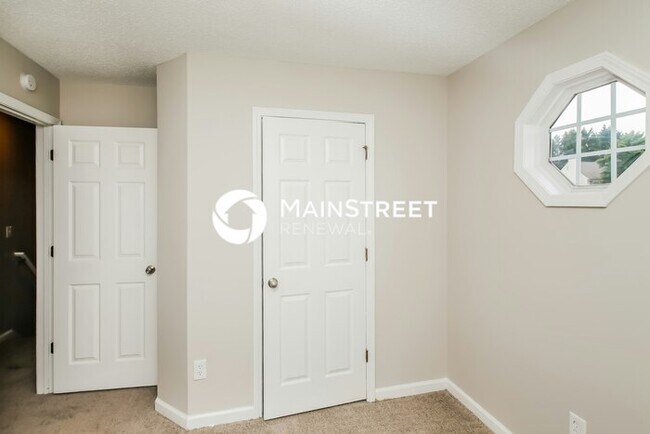 Building Photo - 3 Bedroom Pet-Friendly Home in HIRAM, GA with Main Street Renewal