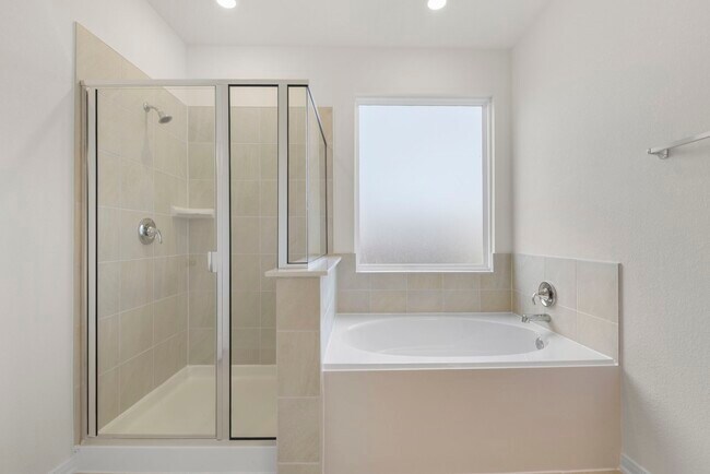 Building Photo - 4908 Vida Vis Dr