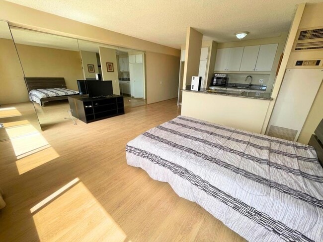 Building Photo - 1778 Ala Moana Blvd #2820