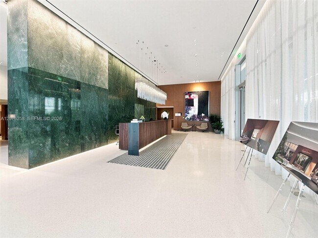 Building Photo - 1400 Biscayne Blvd