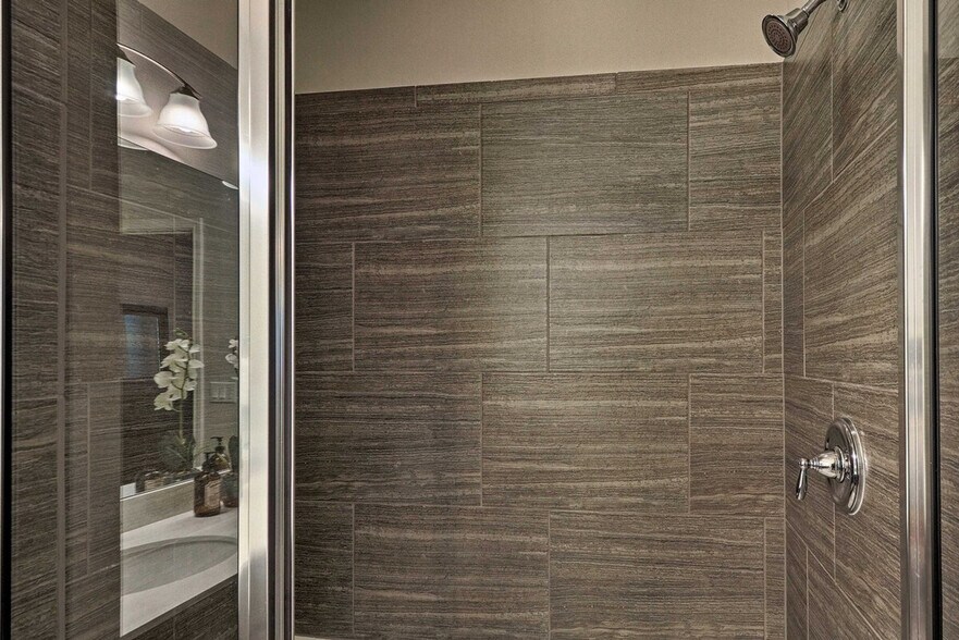 Building Photo - 2501 Co Rd 234