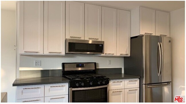 Building Photo - 5260 Bellingham Ave