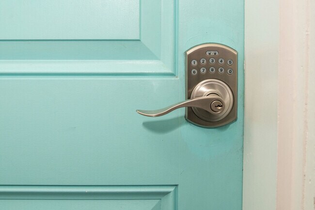 Building Photo - 1801 Withers Dr