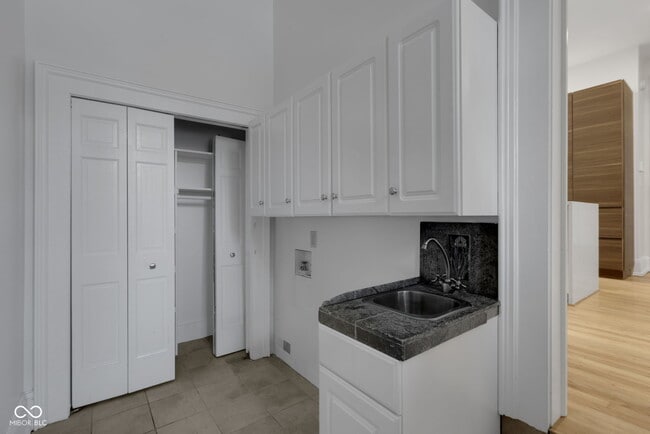 Building Photo - 11178 Ditch Rd