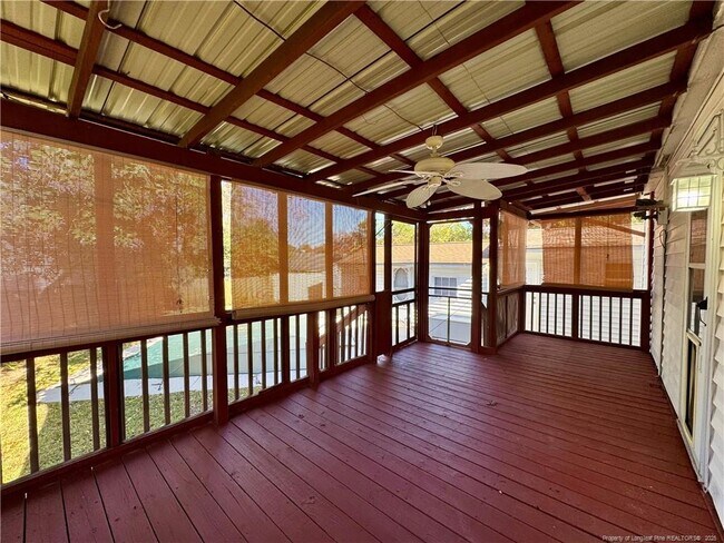 Building Photo - 705 McPherson Ave