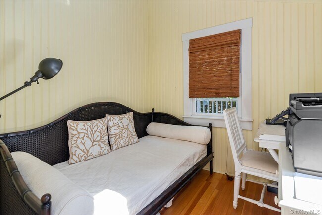 Building Photo - 696 Ocean Breeze Walk