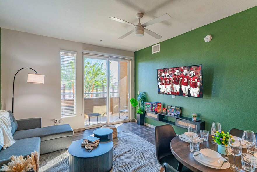 Building Photo - 9456 W Georgia Ave