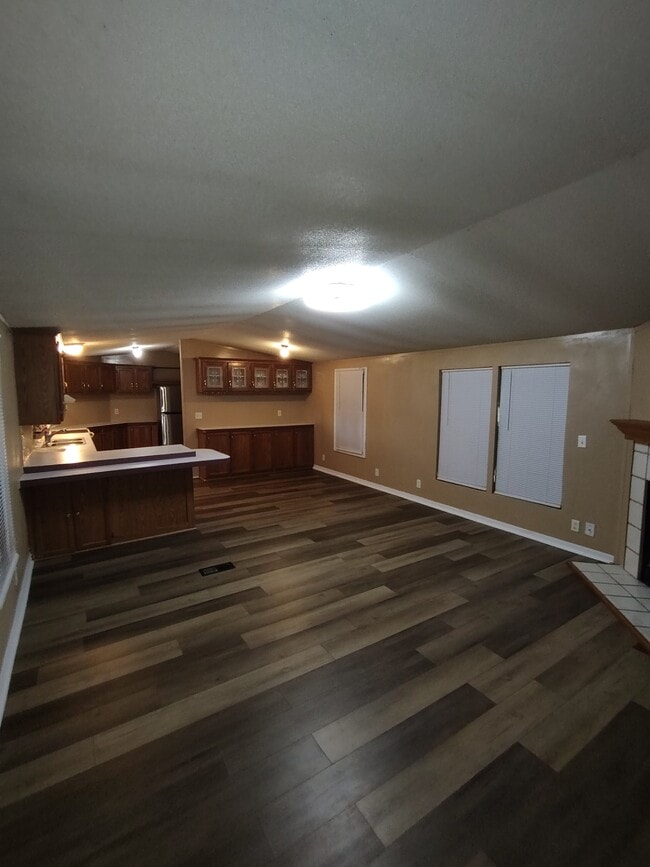 Building Photo - 31200 US-96