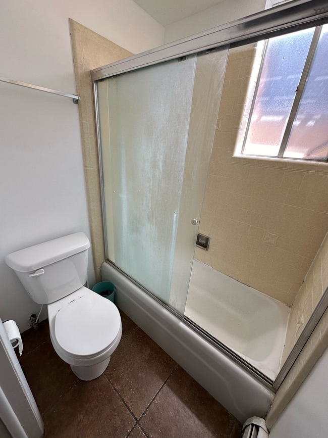 Building Photo - Pinnacle Apartments