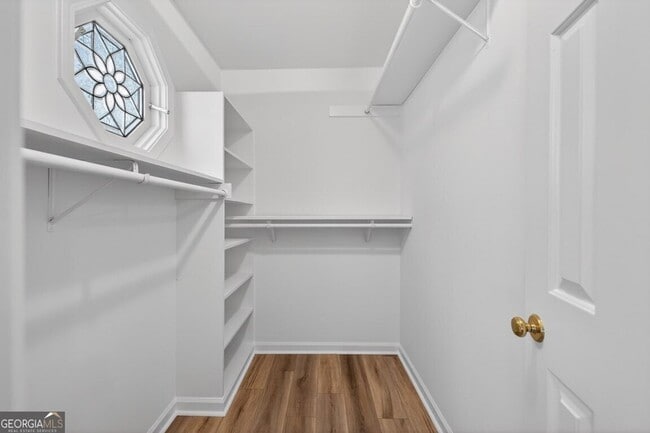 Building Photo - 5917 S Deshon Ct