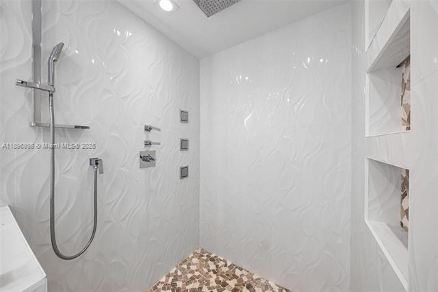 Building Photo - 360 CONDO