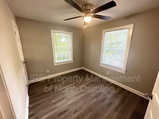 Building Photo - 102 Booker Ave