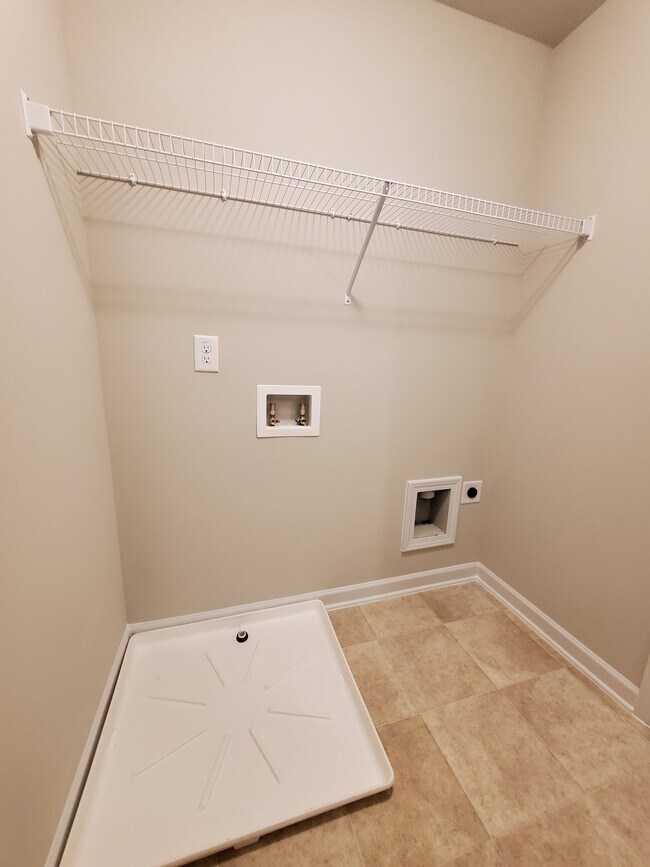 Building Photo - 1509 Creel Ln