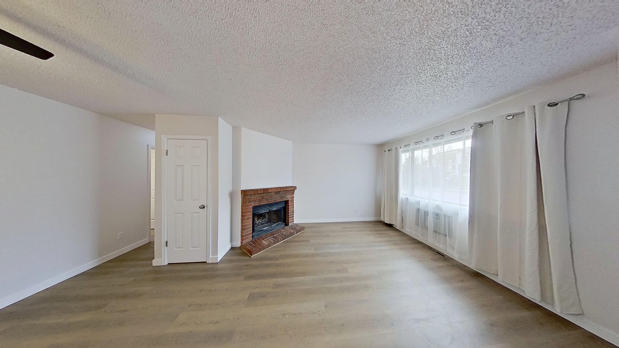 Building Photo - 2000 Pierce St