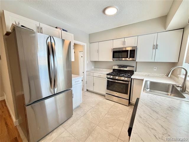 Building Photo - 988 Yates St