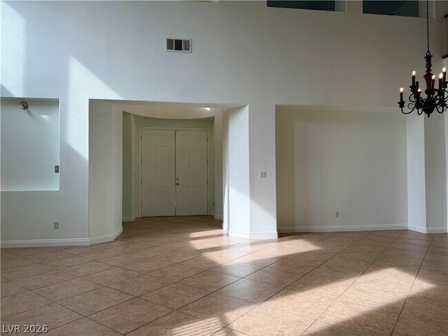 Building Photo - 7873 Sleeping Lily Dr