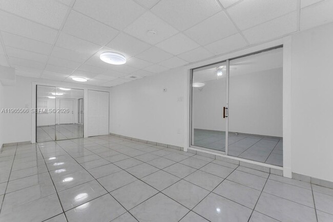 Building Photo - 5831 Taylor St