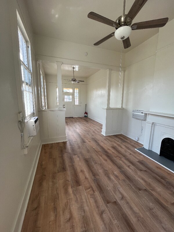 Building Photo - 3919 Laurel St